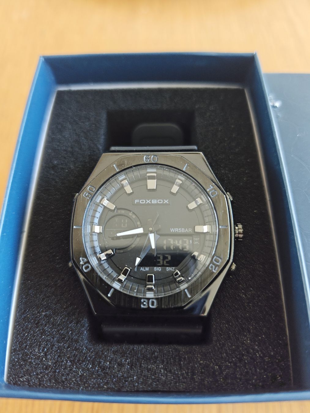 Orologi: Foxbox Uhr schwarz Digital,  Analog – Nuovo (secondo la descrizione) da Zürich venduto da Igi10