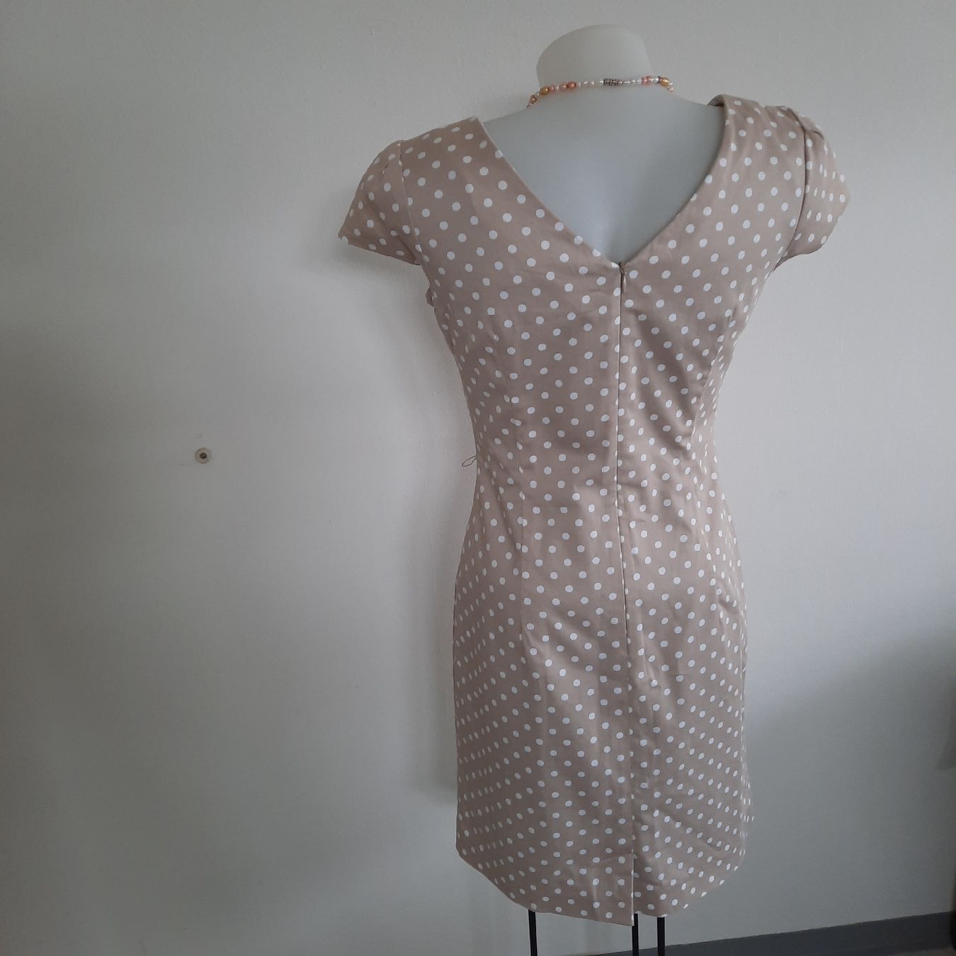 Comma Robes: COMMA, SCHÖNES SOMMERKLEID, GR. 34 – D'occasion à Hinwil par Wuschi40 5