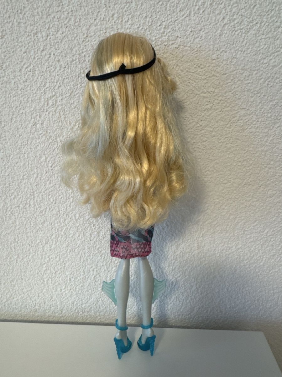 Bambole: Monster High Doll Lagoona Blue  – Usato da Wil SG venduto da eid_m7ks 1
