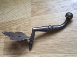 Antiker Türgriff geschmiedet