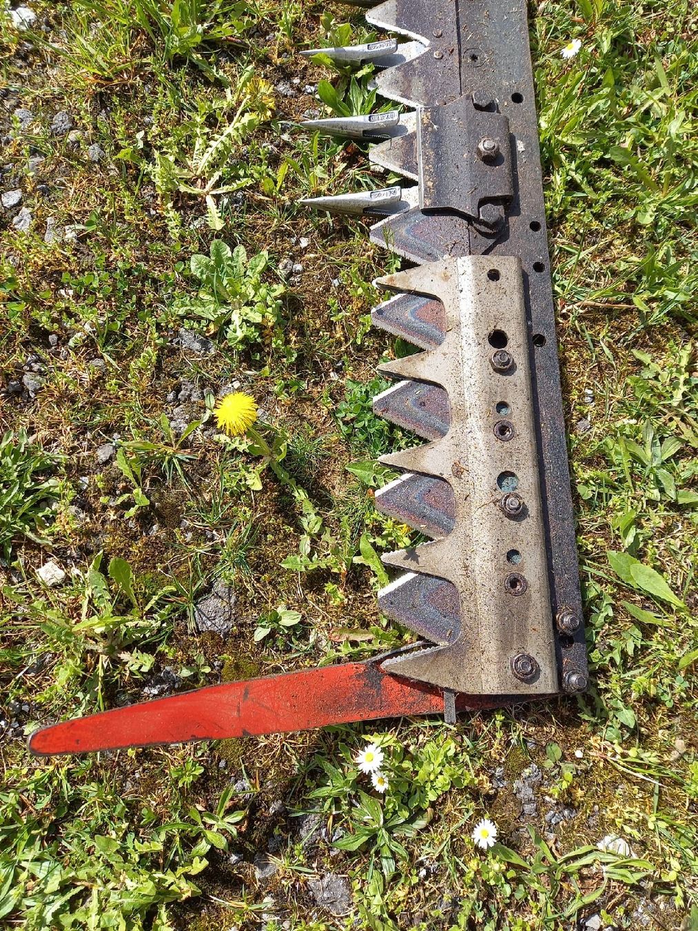 Rapid Accessori Trattori &Veicoli agricoli: Rapid Messerbalken 2.50m inkl. 5 Messer – Usato da Unterägeri venduto da MvRick 1