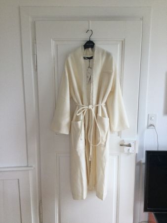 Zara  Mantel 100% Manteco Wolle S/M ecru Neu NP 259.-