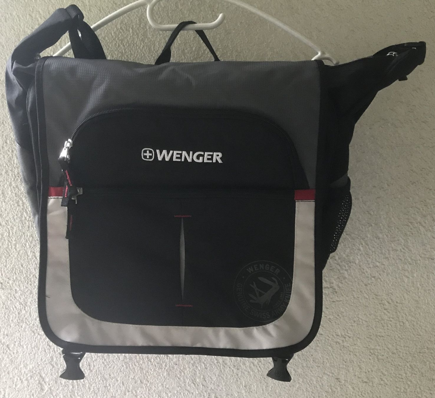 Wenger Coltelli tascabile: WENGER TASCHE – Usato da Ostermundigen venduto da Heavenmaus75