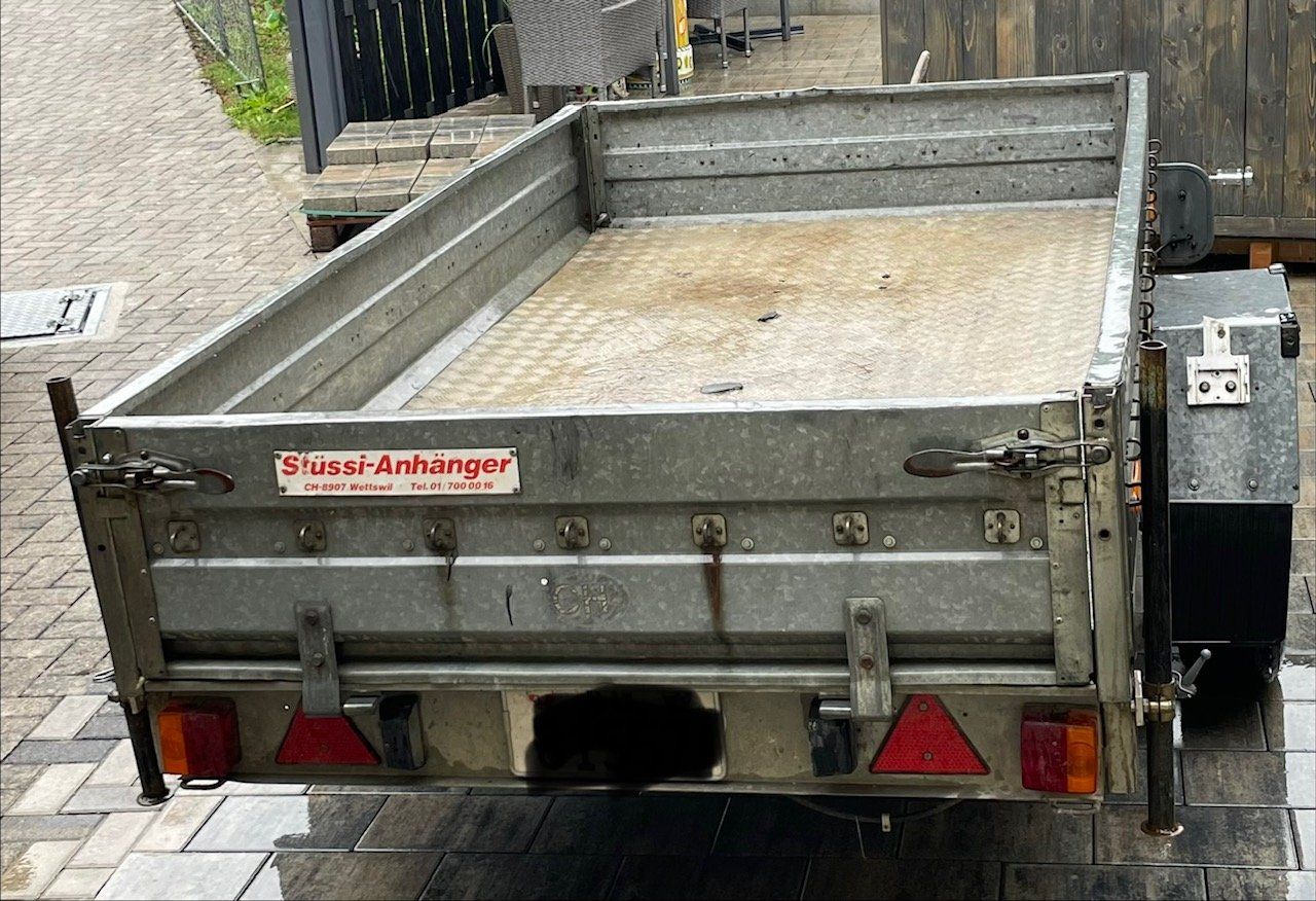 Stüssy Anhänger: Anhänger Trailer Stüssi P 1000 – Gebraucht aus Wegenstetten von autodienstleistungen 1