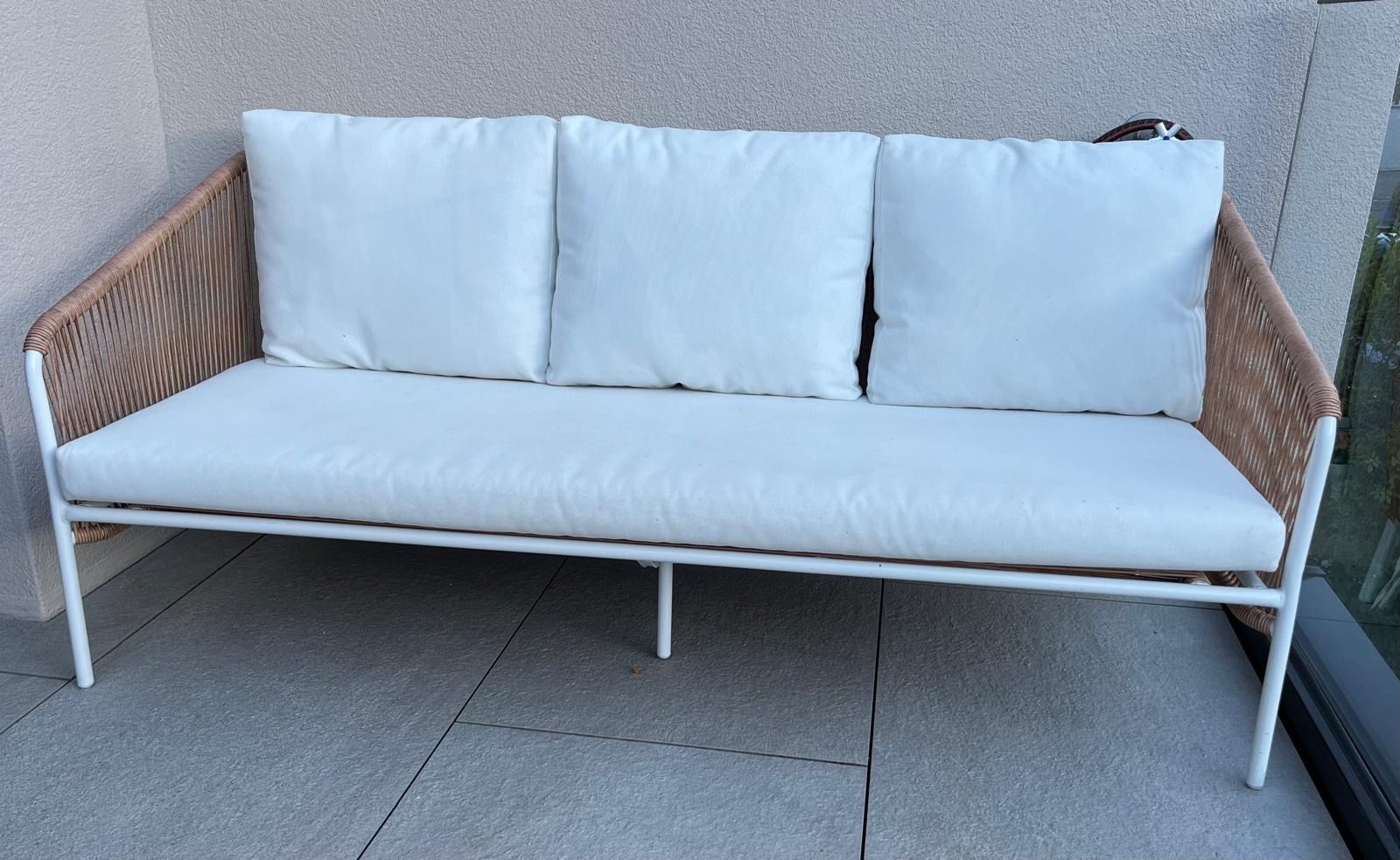 Sofas: 3 Sitzer Gartensofa – Gebraucht aus Forch von Defkara 4