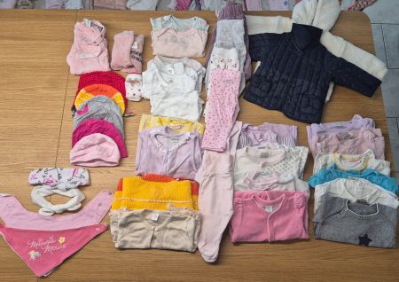Kleider Paket Mädchen 2, 41 Teile, Winter, Grösse 56