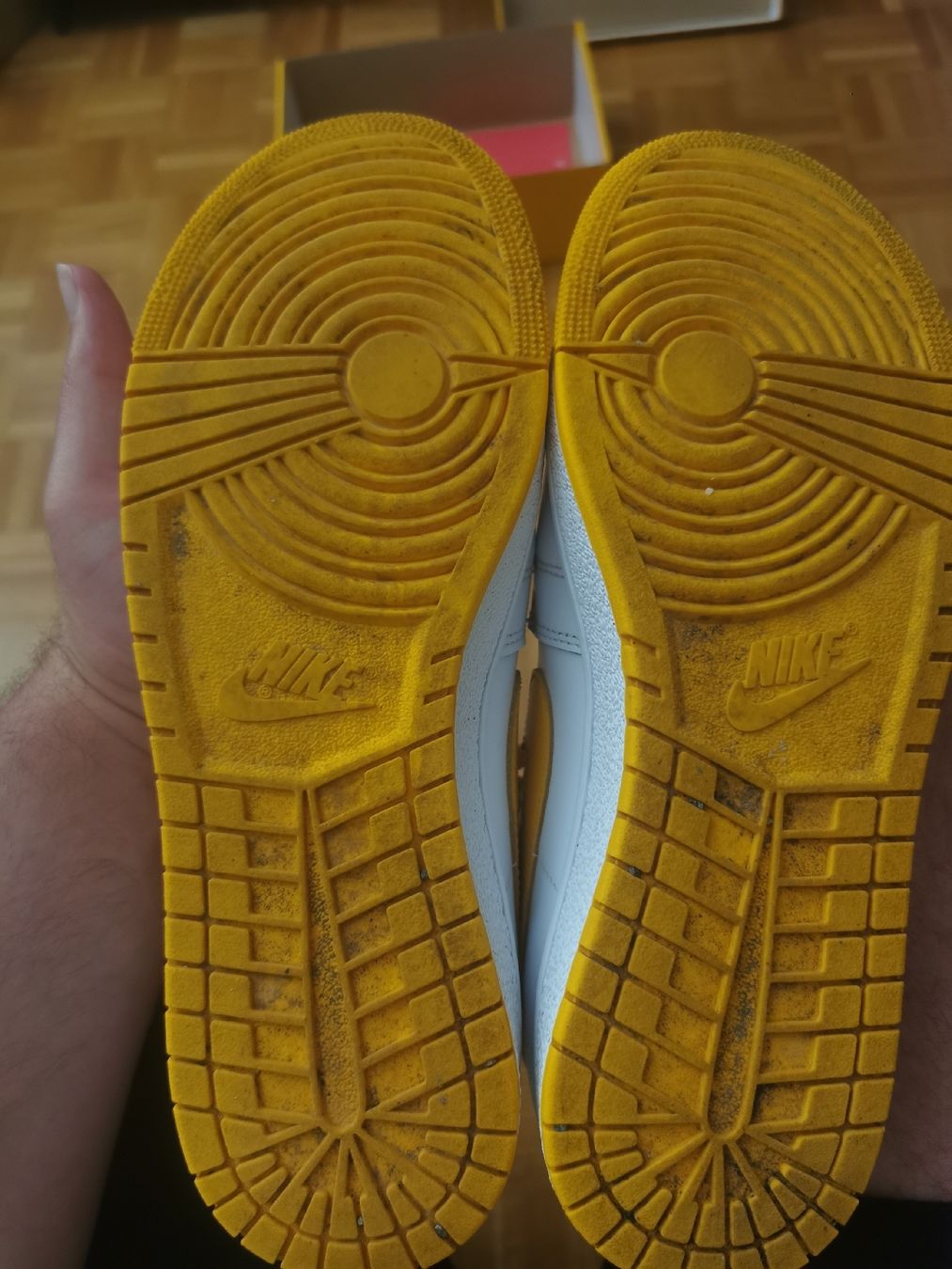Jordan Scarpe da uomo: Jordan Airship yello Gr: 44 – Usato da Bern venduto da ged_ffx9 4