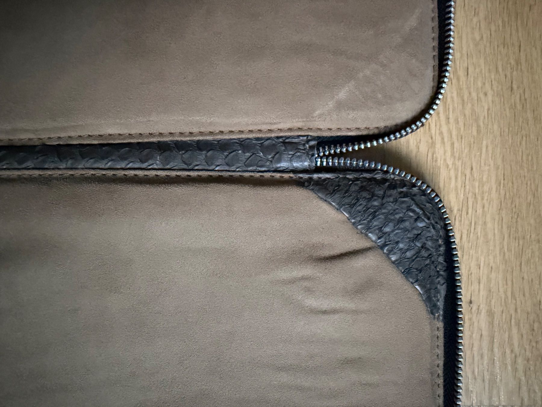 Covers & Borse: iPad Cover – Usato da Zürich venduto da sasi16 2