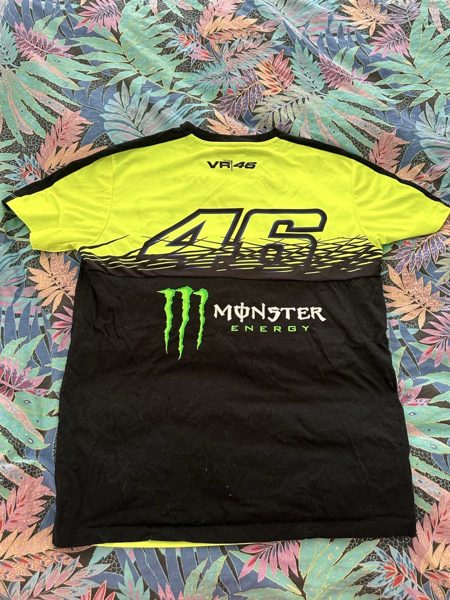 Canottiere & Pantaloni: Official Valentino Rossi VR46 L – Nuovo (secondo la descrizione) da Le Châble VS venduto da Alexia1 3