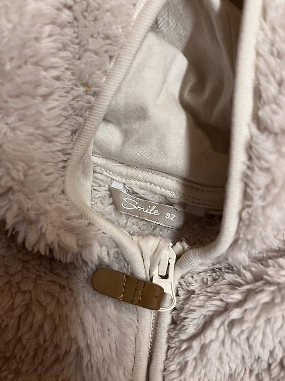 Giacche & Cappotti: Flauschige Teddyjacke Grösse 92 – Usato da Filisur venduto da Folle74 2