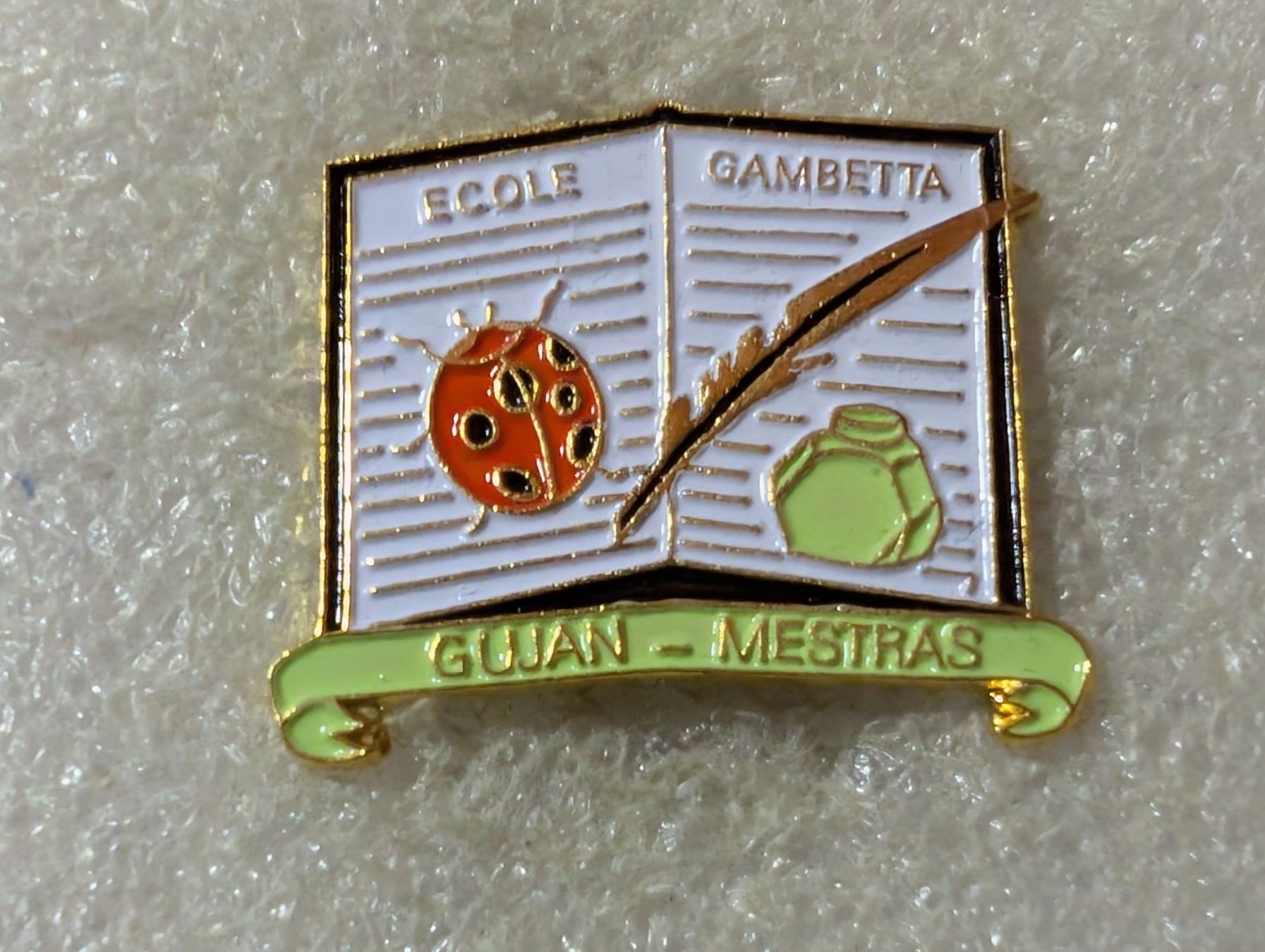 Placchette & Badge: Ansteckpin 207: Gujan Mestras – Usato da Oppligen venduto da Pin-Fall-Shop