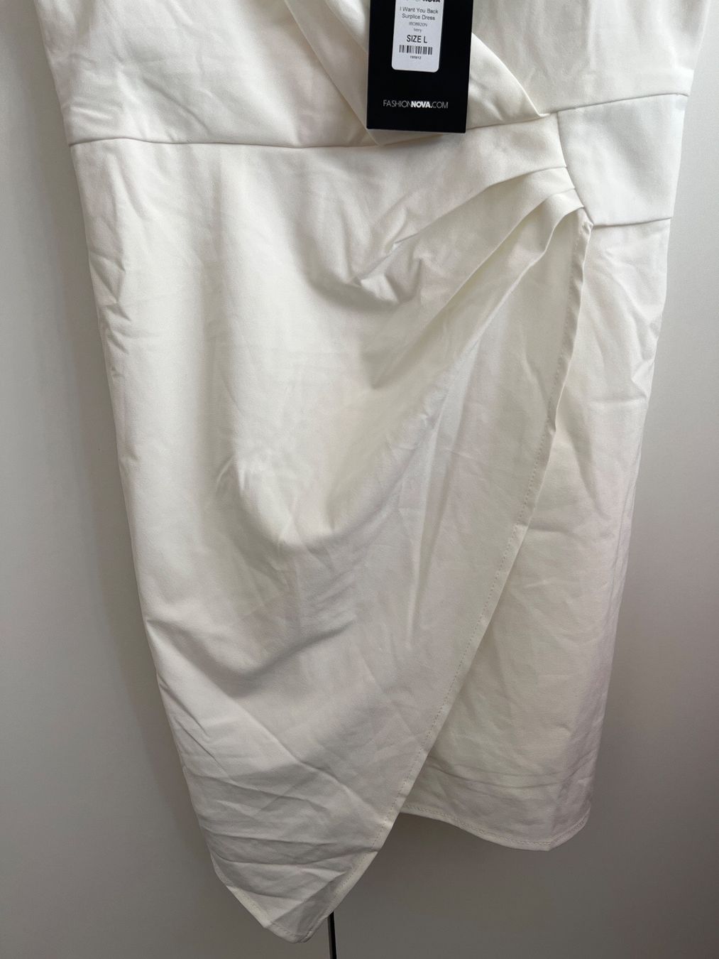 Vestiti: Robe blanche neuve en taille L – Nuovo e nell'imballaggio originale da Renens VD venduto da sar_bwz5 2