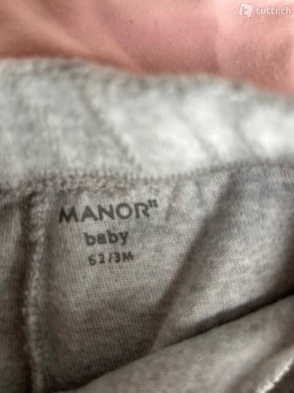 Kleiderpakete & -sets: Newborn Winter Outfit, Grösse 62 – Gebraucht aus Alterswil FR von florep 1