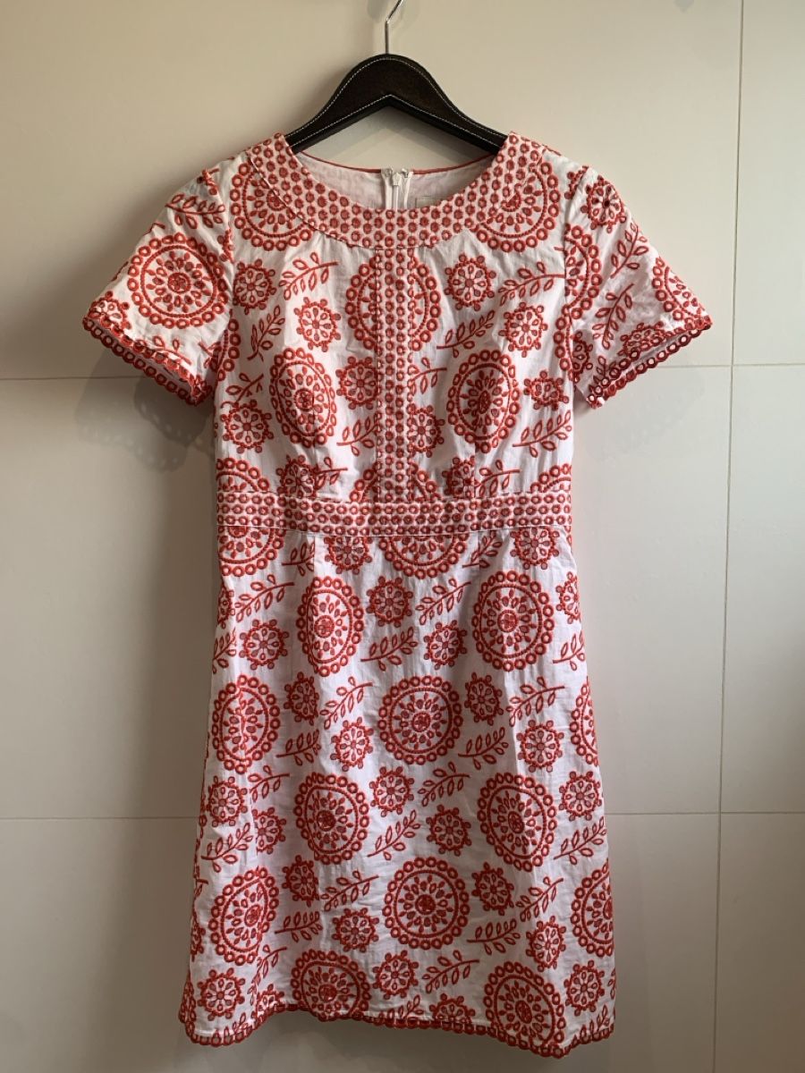 Vestiti: Cute Boden embroidered dress – Nuovo (secondo la descrizione) da Le Grand Saconnex venduto da Bramie