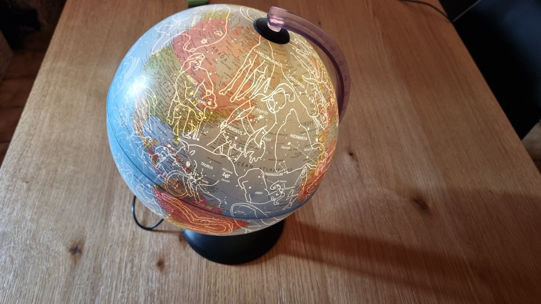 Globus Lampade: Globe terrestre lumineux  /Beleuchteter Globus mit Sternbild – Usato da Couvet venduto da Mima0077 1