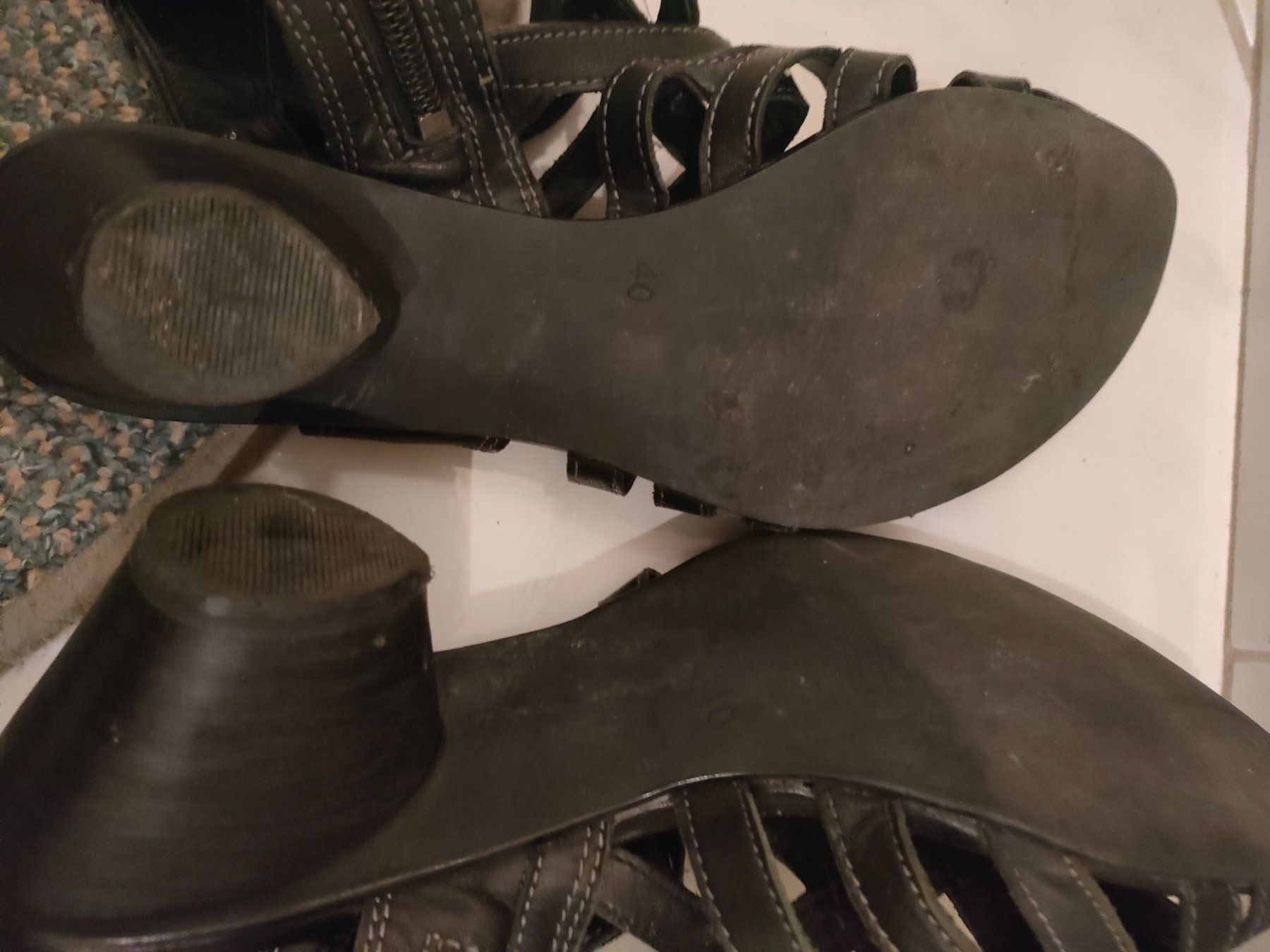 Scarpe da donna: Sandale Venturini – Usato da Brugg AG venduto da Mashaba 9