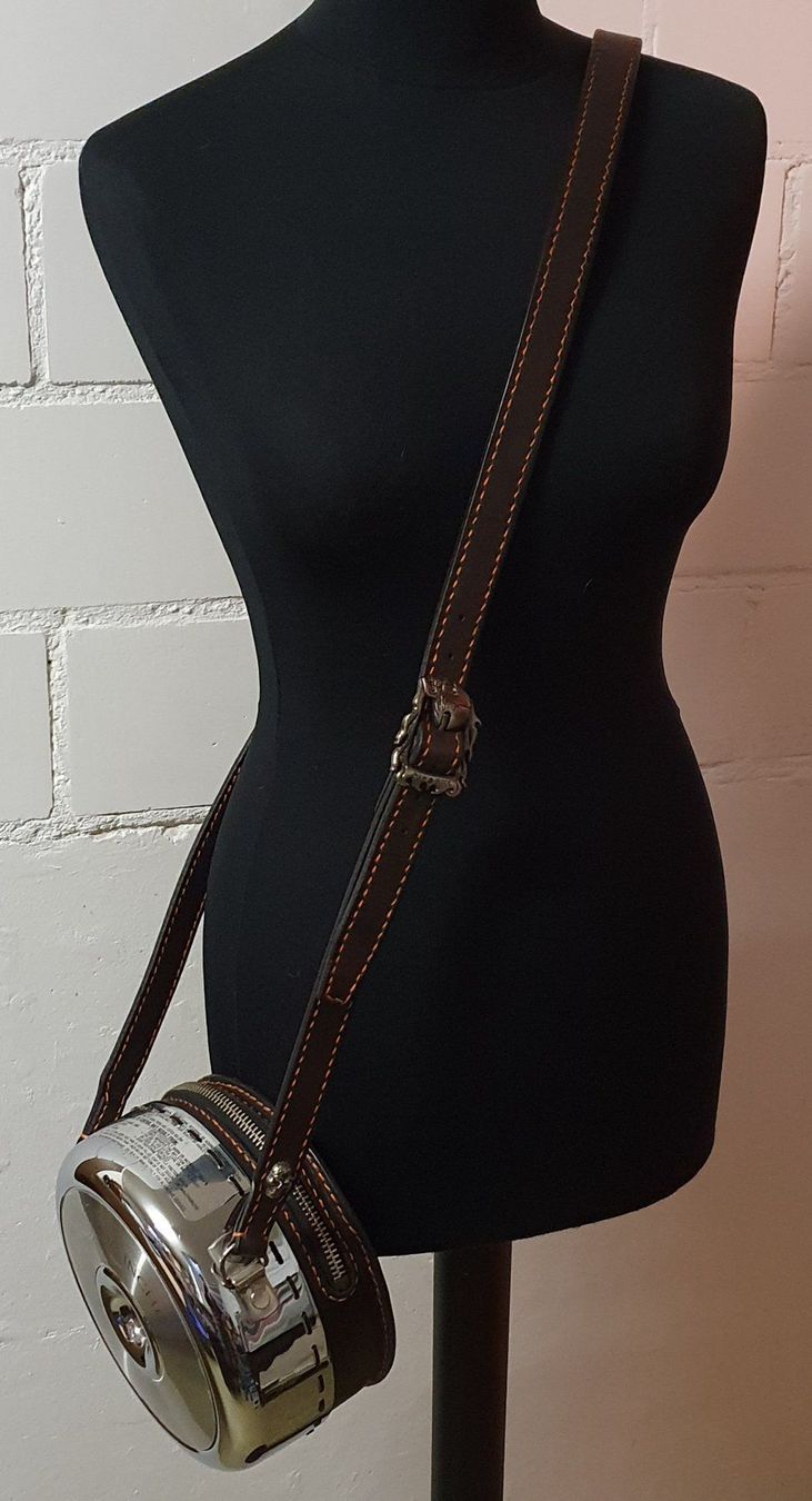 Harley-Davidson Borse da donna: Harley Davidson Unikat / Tasche mit Original Luftfilter – Nuovo (secondo la descrizione) da Muri AG venduto da Edlerweiss 1