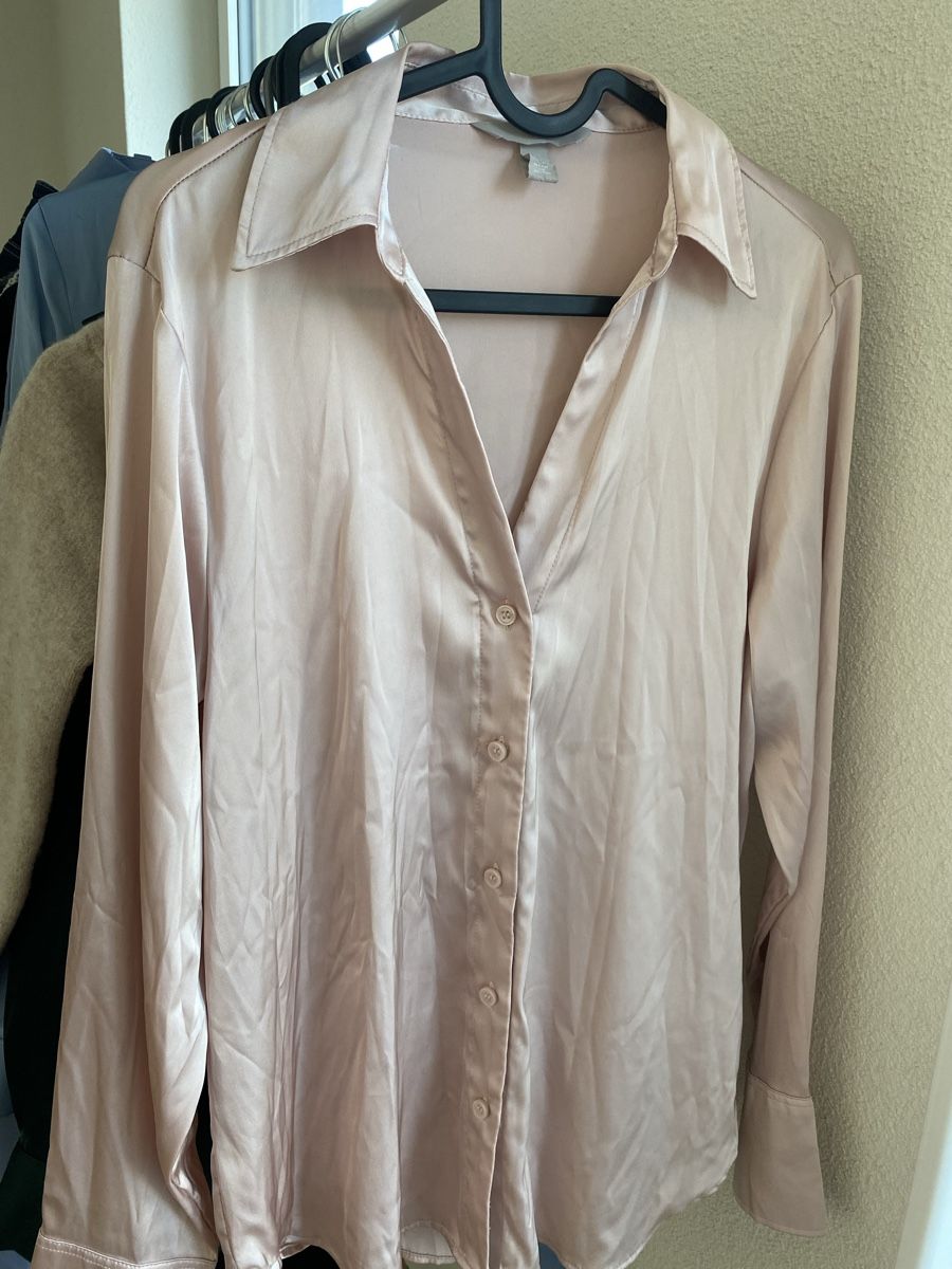 H&M Blusen: Hemd H&M S/M – Neu (gemäss Beschreibung) aus Kloten von Beatriz650 2