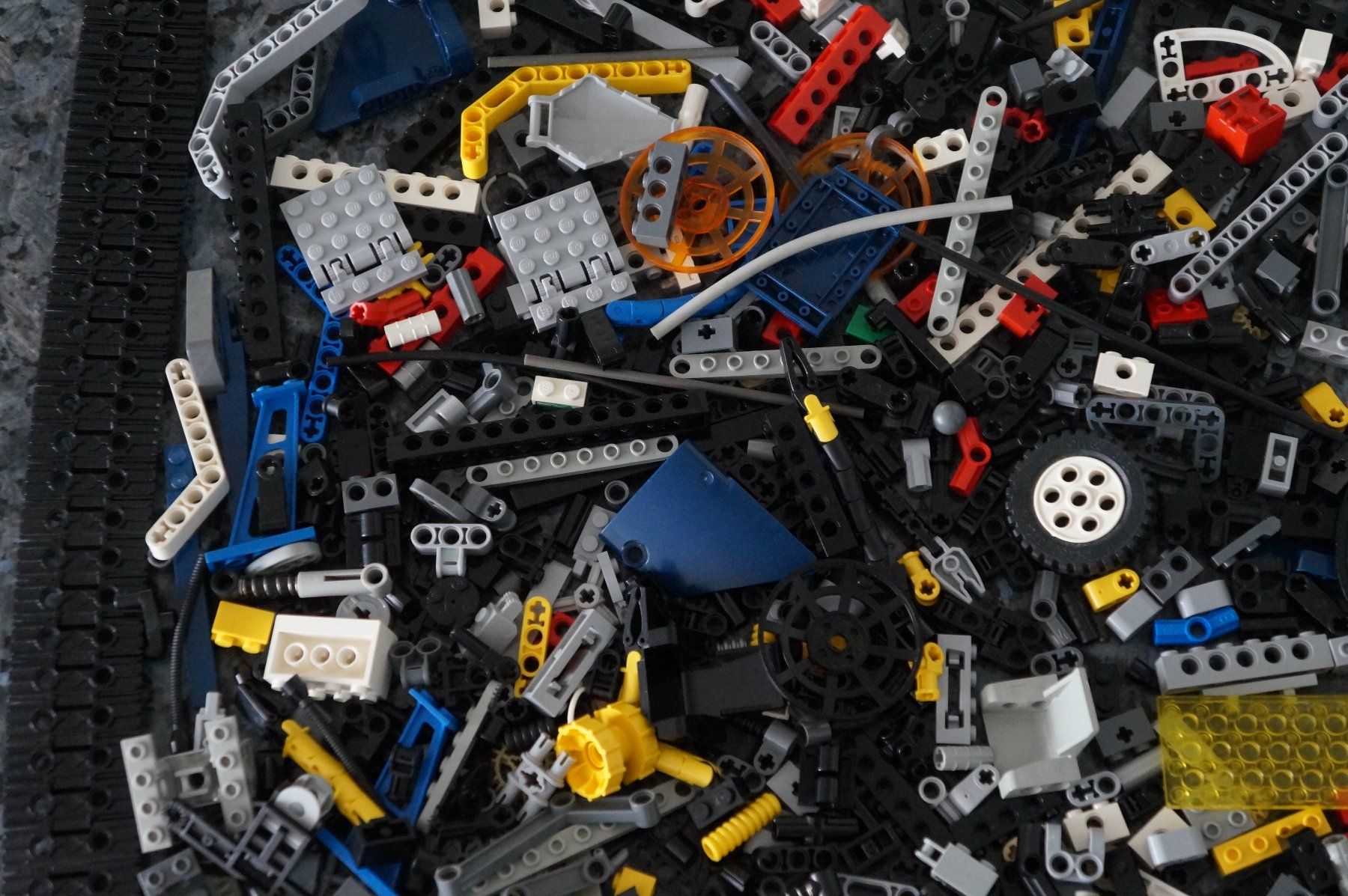 Lego Giocattoli: Lego Technic Lot – Usato da bronschhofen venduto da blackpearl01 5