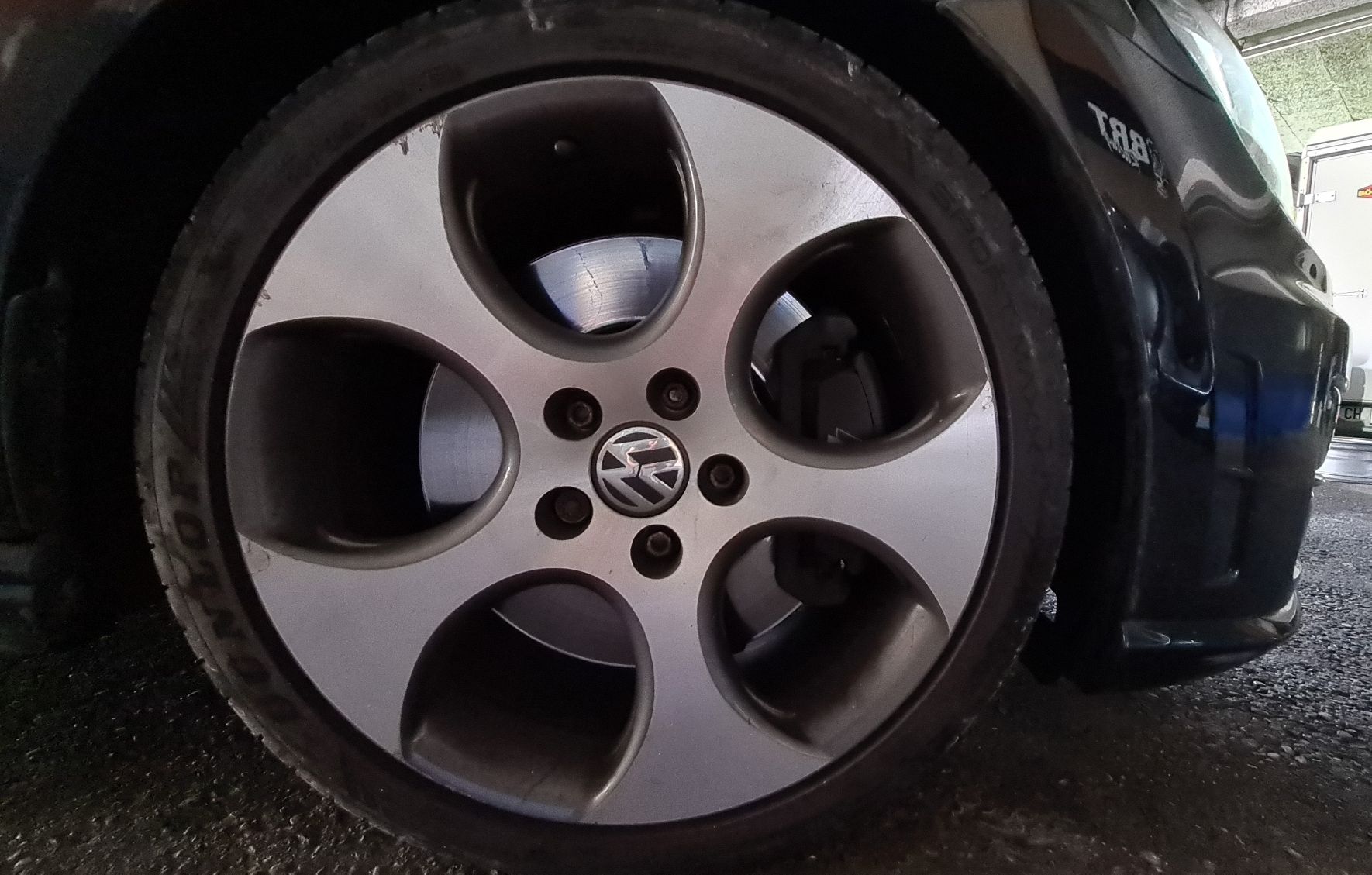 Pneus & Kompletträder: Originale Golf 6 GTI Felgen – Gebraucht aus Alpnachstad von blackfly_ 3