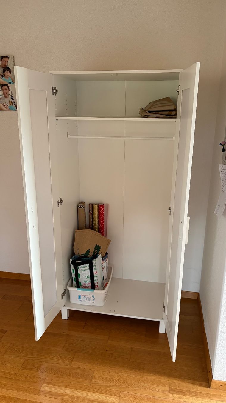Armoires: Ikea Wardrobe / Kleiderschrank – D'occasion à Lupfig par Brian-air 3