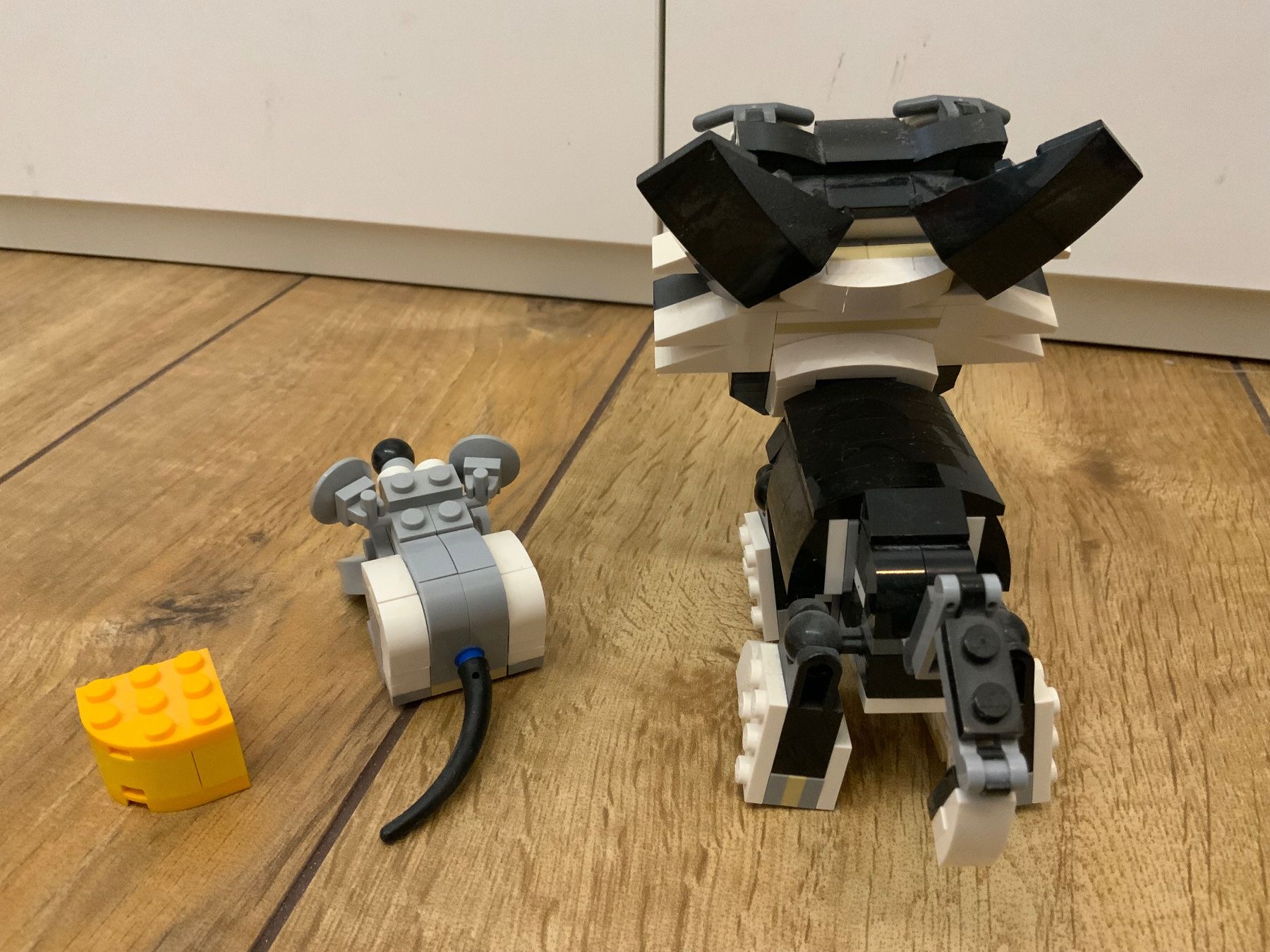 Lego Kit di costruzioni: 2 Lego Sets: Creator Katze und Maus und Mixels ab 6-7J – Usato da Bettingen venduto da delphin246 3