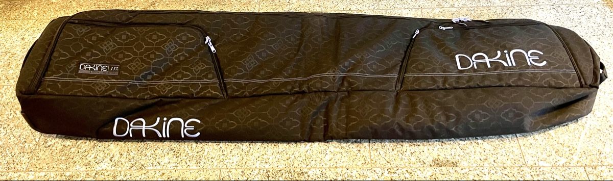 Dakine Taschen: Super schöne Snowboardtasche - NEU – Neu und originalverpackt aus Udligenswil von nwal