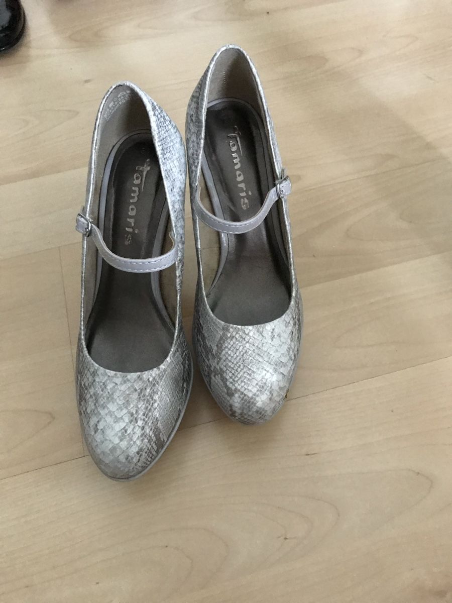 Tamaris Scarpe da donna: Tamaris Plateau Pump silver-snake 37 – Nuovo (secondo la descrizione) da Dietikon venduto da Nieselchen 1