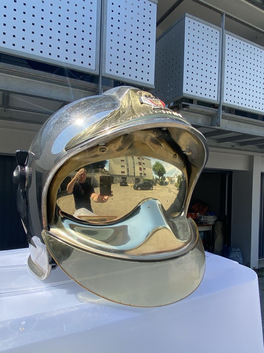 Feuerwehr: Casque pompiers F1 de Paris  – Gebraucht aus bôle von Pilou83