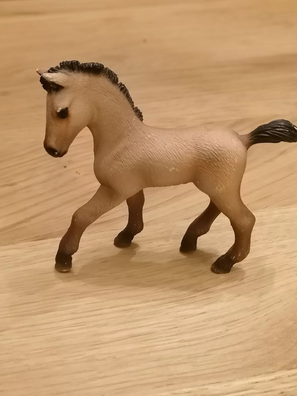 Schleich Statuette: Schleich - Andalusier Fohlen – Usato da Basel venduto da vintagecollector