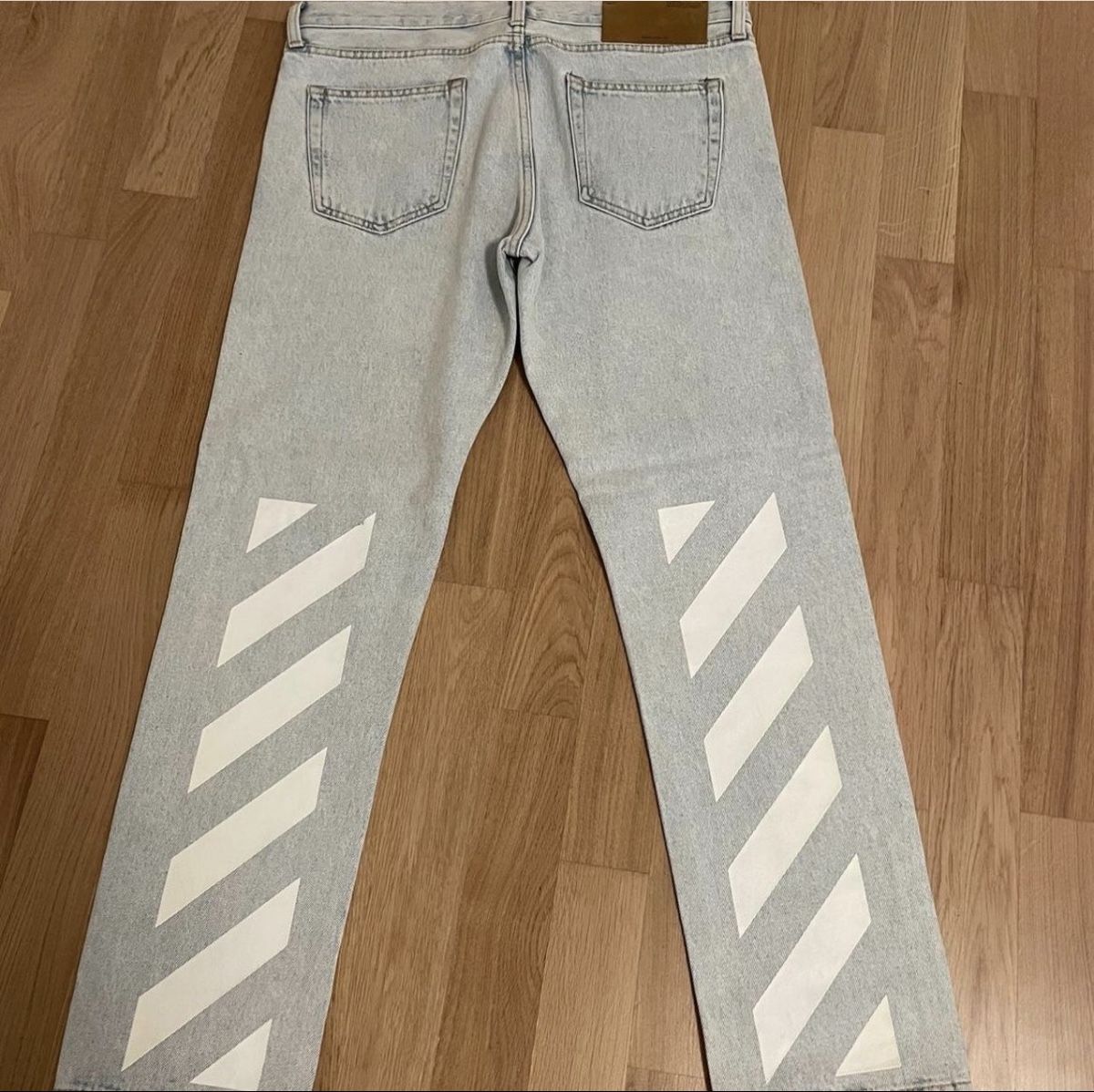 Off-White Jeans: Off-White Jeans – Neu (gemäss Beschreibung) aus Thalwil von rap_z9px