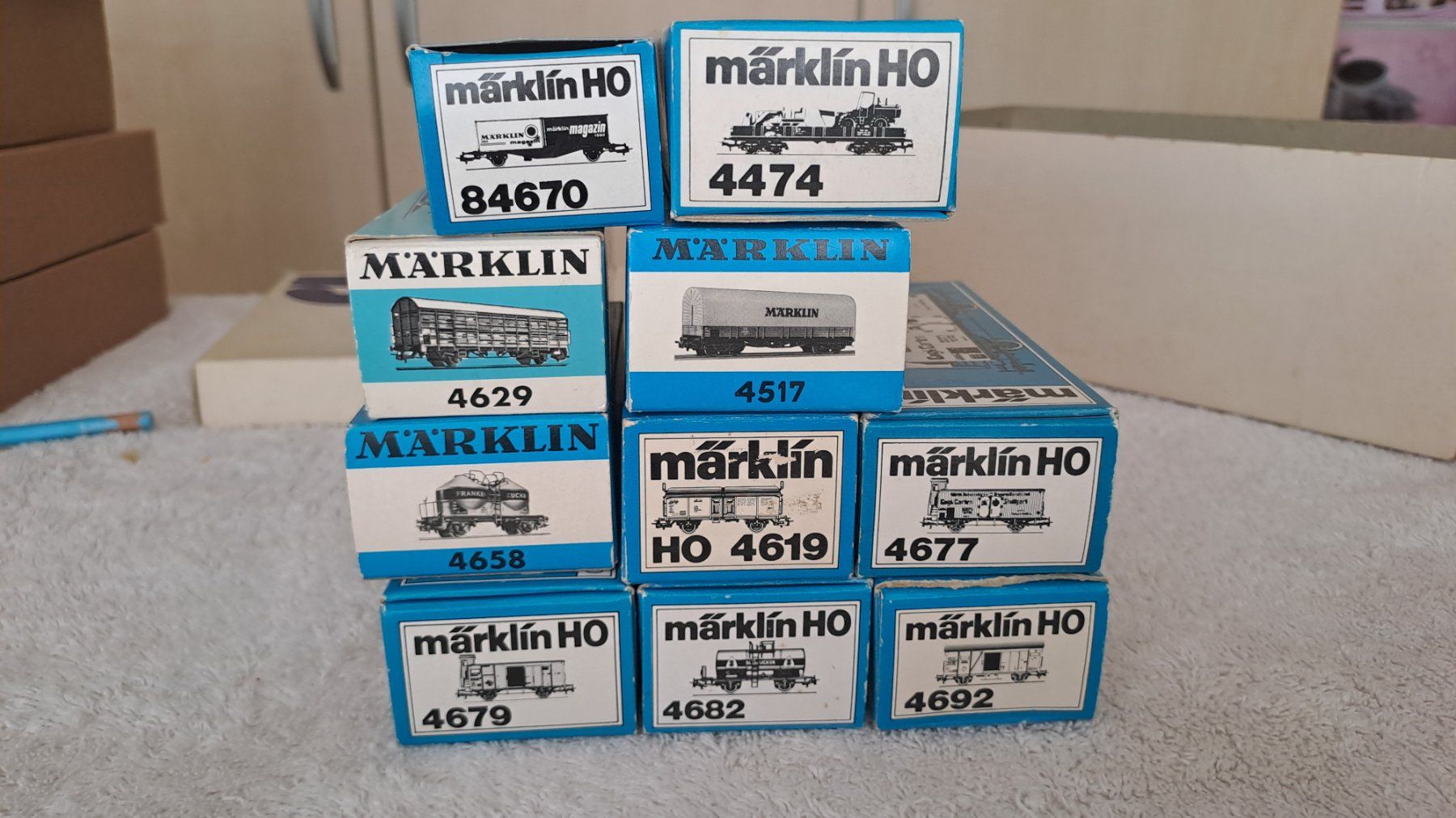 Märklin Modellini di ferrovie: Märklin 10 verschiedene Güterwagen H0 WS/20 – Usato da Winterthur venduto da Riebeli333