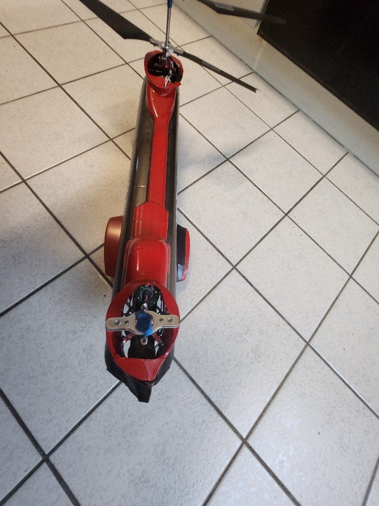 Modellismo RC: Hélicoptère éléctrique à 2 rotors – Difettoso da Bussigny venduto da Elie 7
