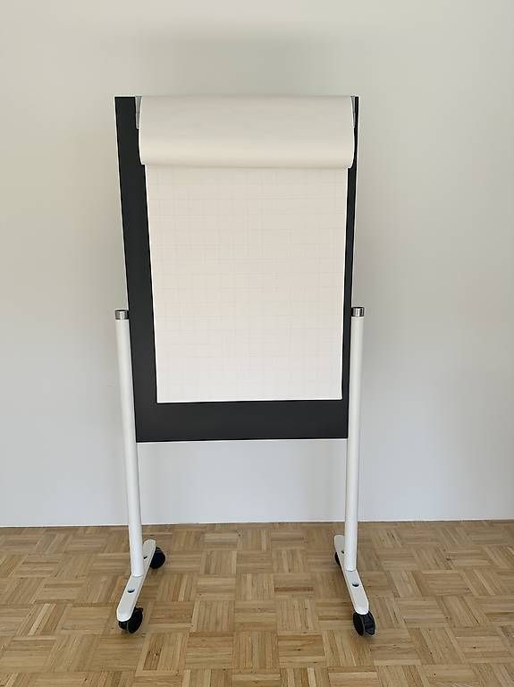Altro in Decorazioni & Accessori: mobiler Präsentationsständer mit Flipchart – Usato da Wangen SZ venduto da Jaay_Sky 2