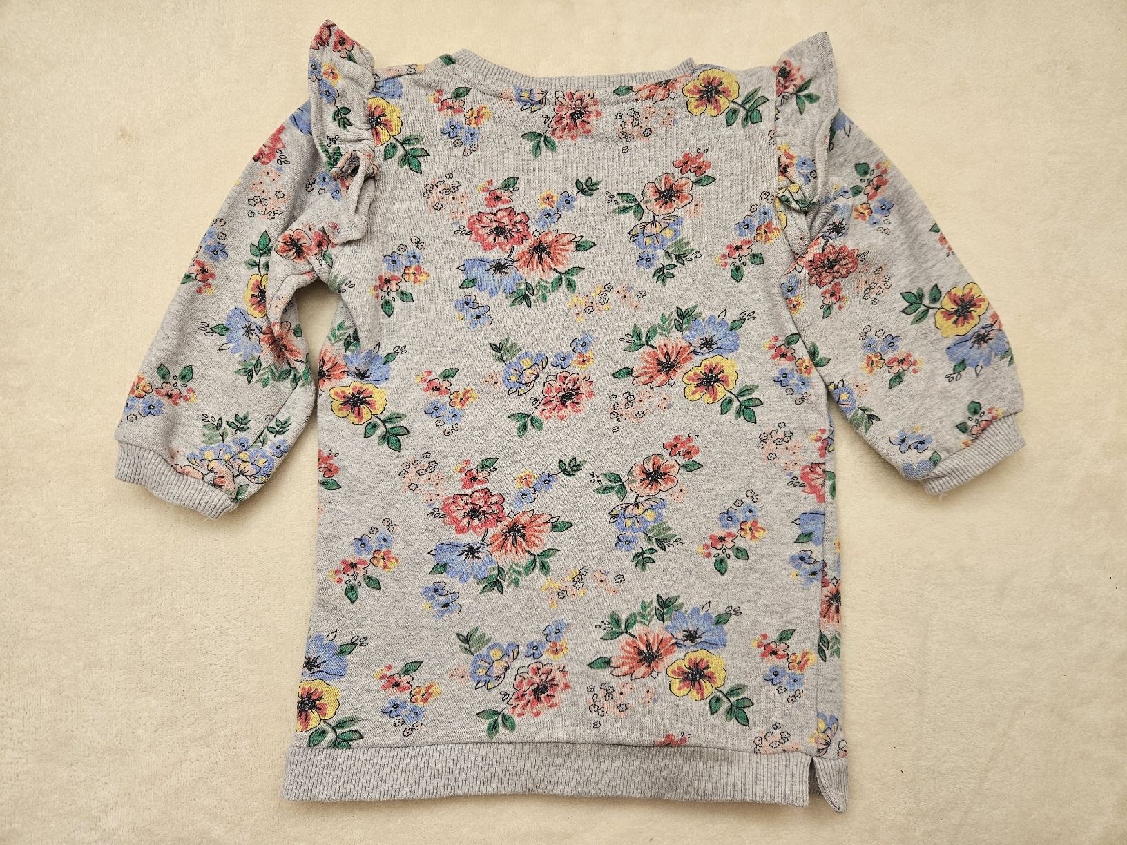 Pulls et sweat-shirts: Pullover Gr. 92/98 – D'occasion à Worb par jun_fj8w 1