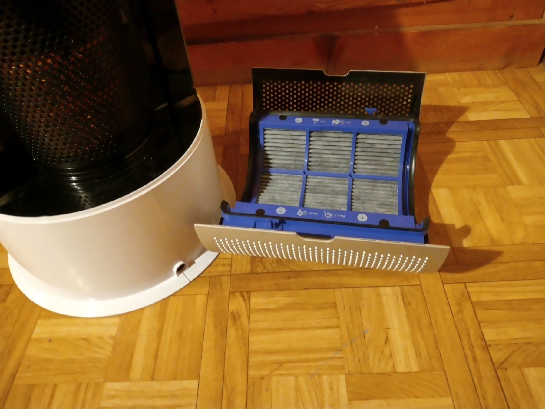 Dyson Purificatori d'aria: Dyson Pure Humidify+Cool (PH01) – Difettoso da Prez-vers-Siviriez venduto da Monija70 6