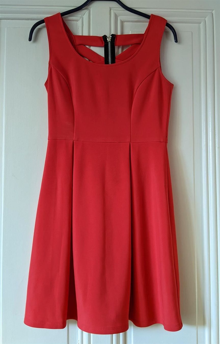 Vestiti: RUBY ROX : Originale robe rouge 34-36 – Nuovo (secondo la descrizione) da Petit-Lancy venduto da lilycerise 1