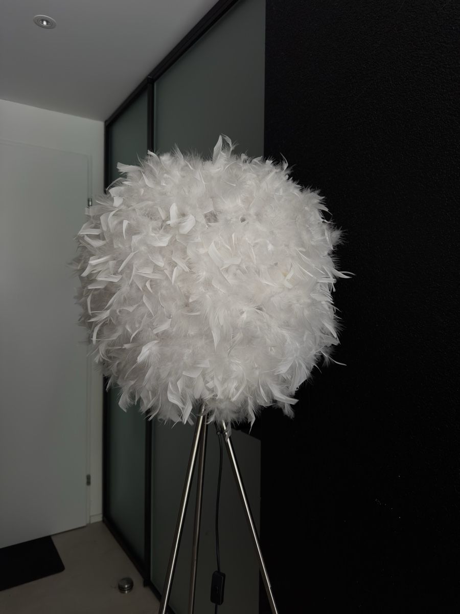 Lampade: Federlampe, Stehlampe, weiss, Top Zustand – Usato da Rümlang venduto da vla_9g7d 1