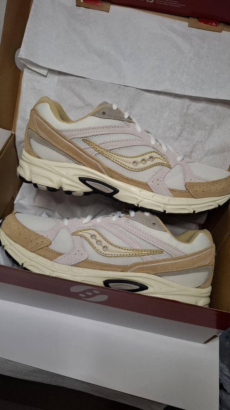 Saucony Scarpe da uomo: Saucony RideMillenium, couleur crème et beige, taille 44 – Nuovo e nell'imballaggio originale da Le Landeron venduto da rue_k9kg 1