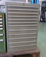 Schubladenstock mit 12 Schubladen