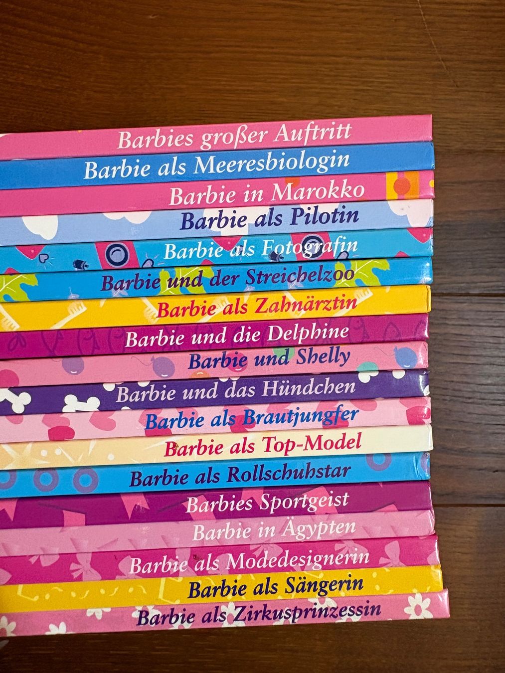 Libri: Barbie Bücher Set mit 18Stk. – Usato da Dietikon venduto da dragony89 6