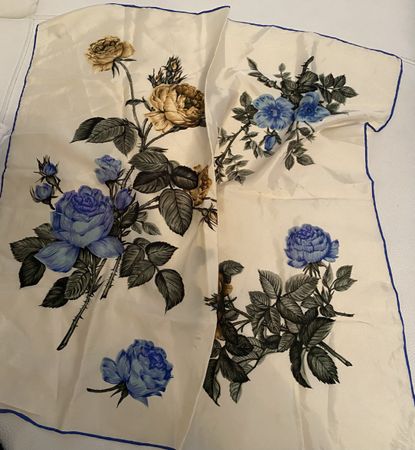 Seiden Foulard 🌹