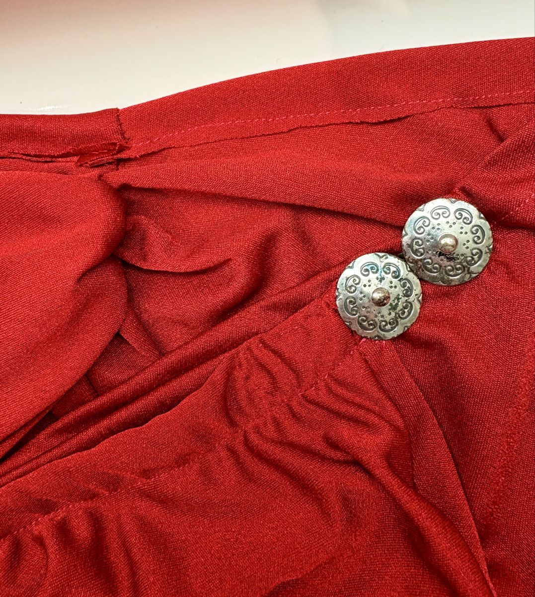 Röcke: Roter Rock, Gr. 42 - 44 elegant & festlich – Gebraucht aus Bellinzona von ModaLugano 7