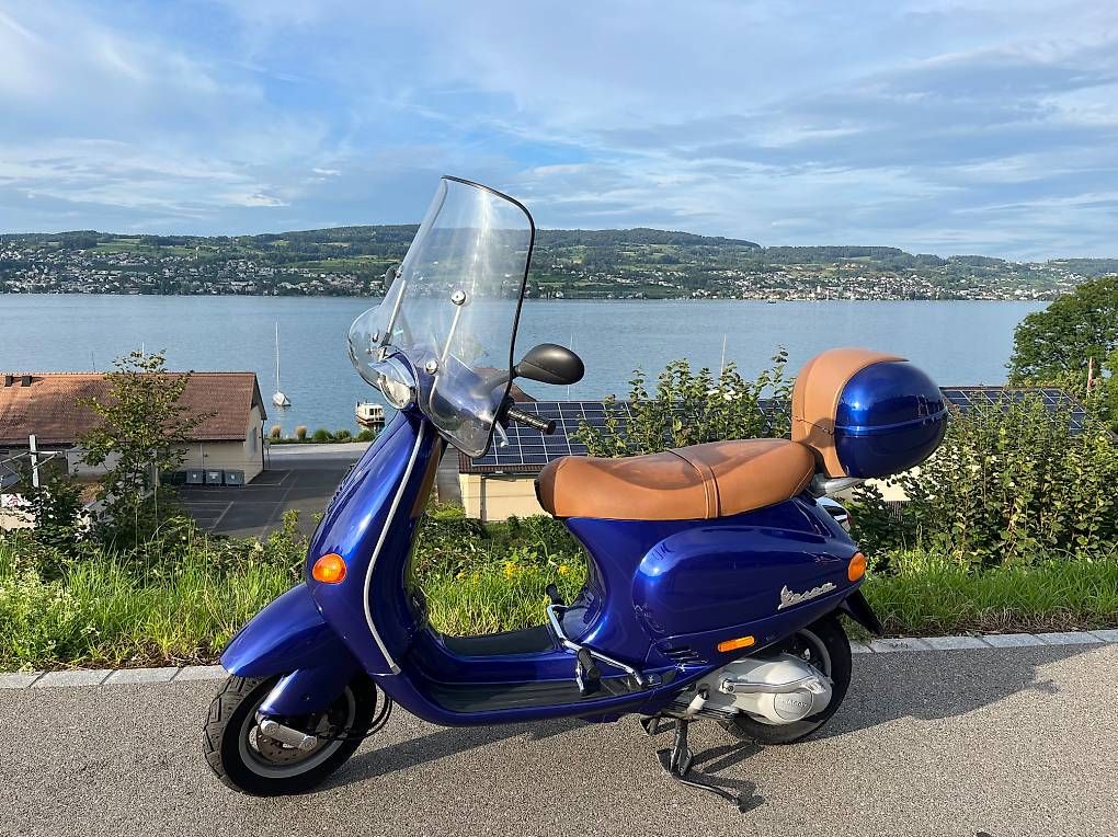 Scooter: Piaggio Vespa ET4 125 - Topcase & Windschild – Usato da Volketswil venduto da TOPGDS 2
