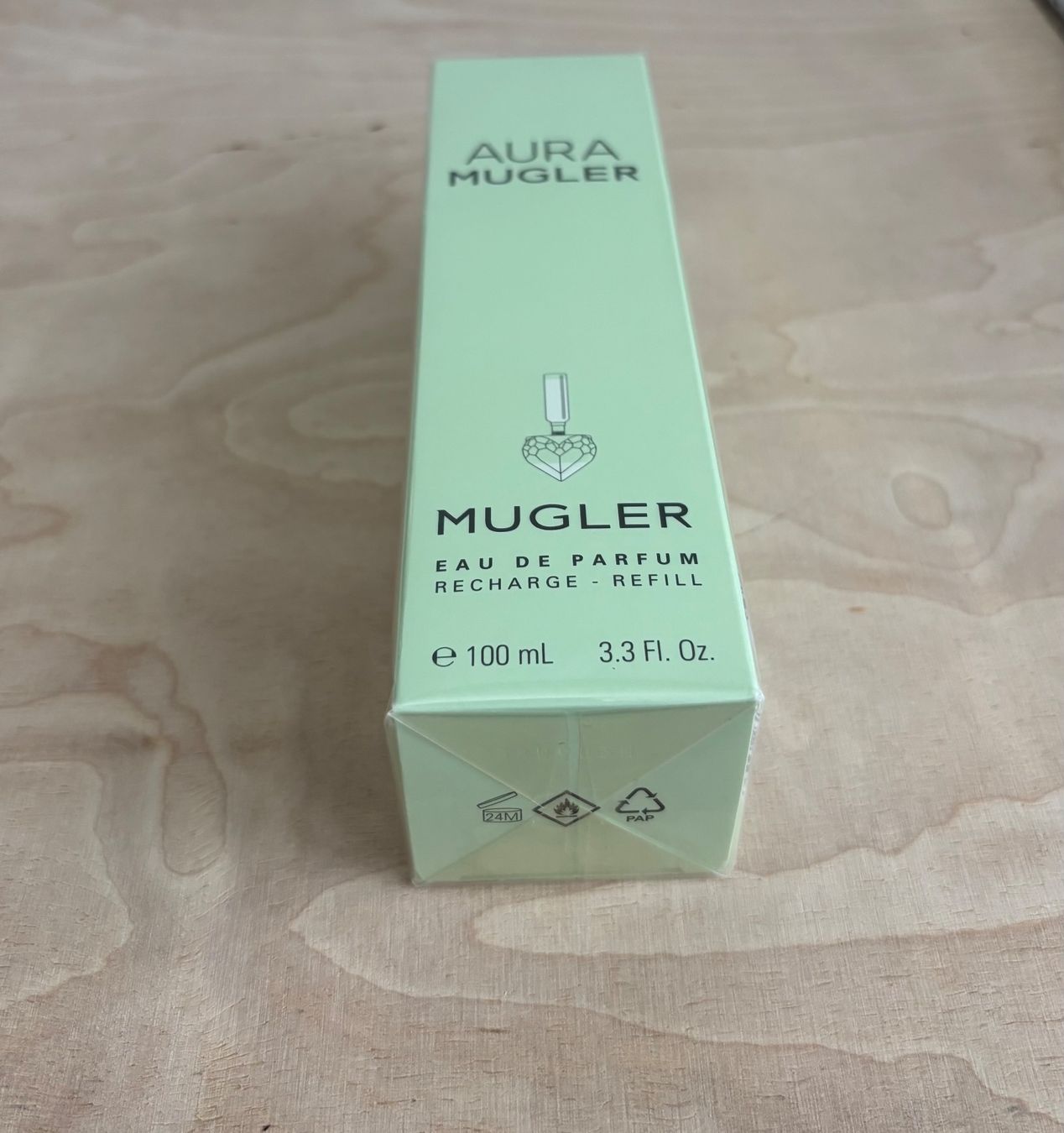 Mugler Profumi & Eau de Toilette: Mugler Aura EDP 100 ml Refill Bottle – Nuovo (secondo la descrizione) da Pfungen venduto da bayside01 1