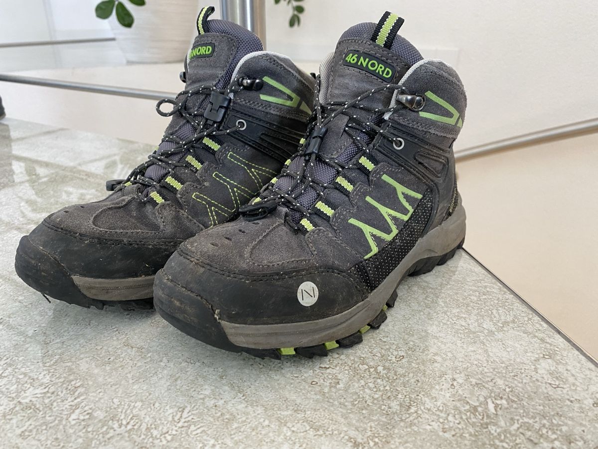 46 Nord Herrenschuhe: 46 Nord Wandernschuhe Gr 36 – Gebraucht aus Birrwil von Bendegriz