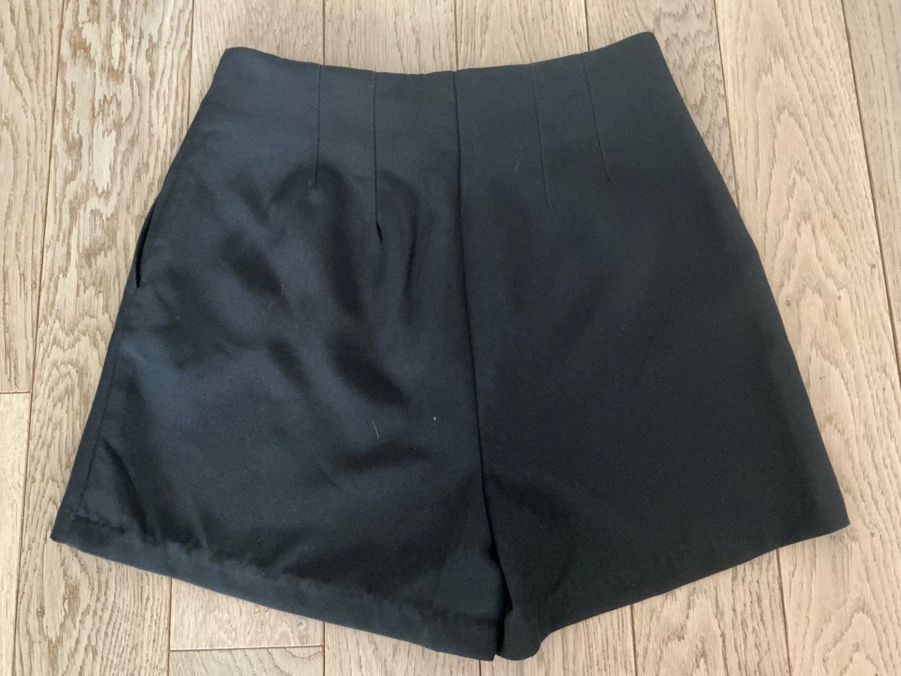 Pantaloni: Shorts Gr. 36 – Nuovo (secondo la descrizione) da Wiesendangen venduto da gefion99 1