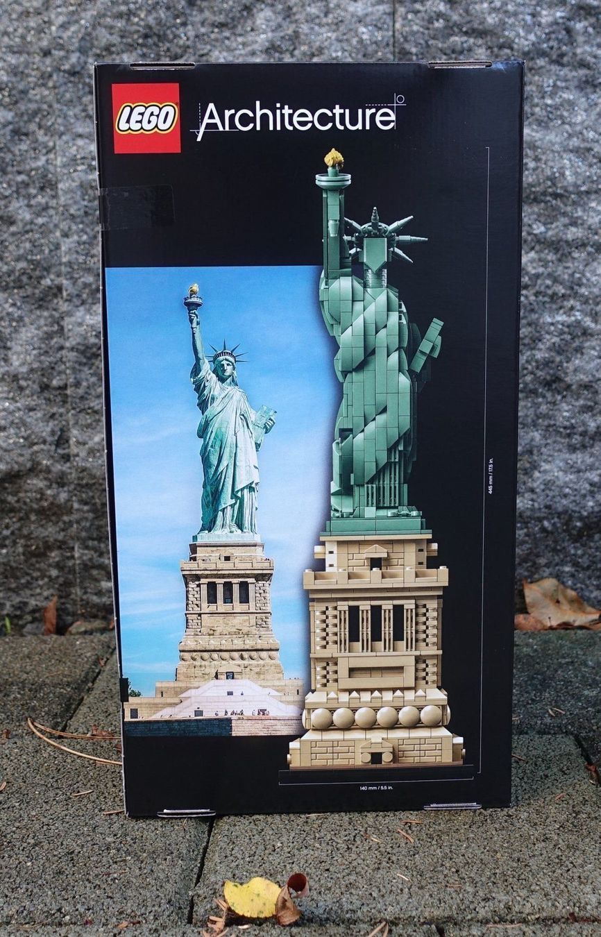 Lego Spielzeuge: LEGO 21042 Architecture Freiheitsstatue – Neu und originalverpackt aus Muttenz von Bricktus 1