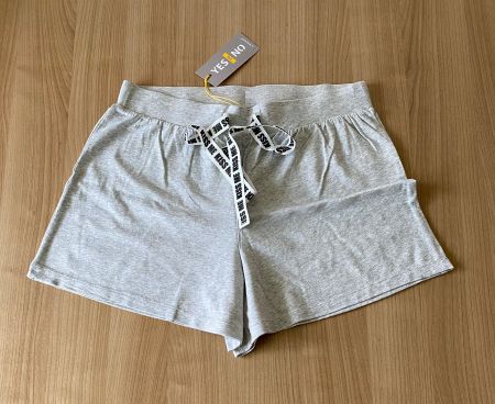 Kurze Hosen - Grösse M - NEU