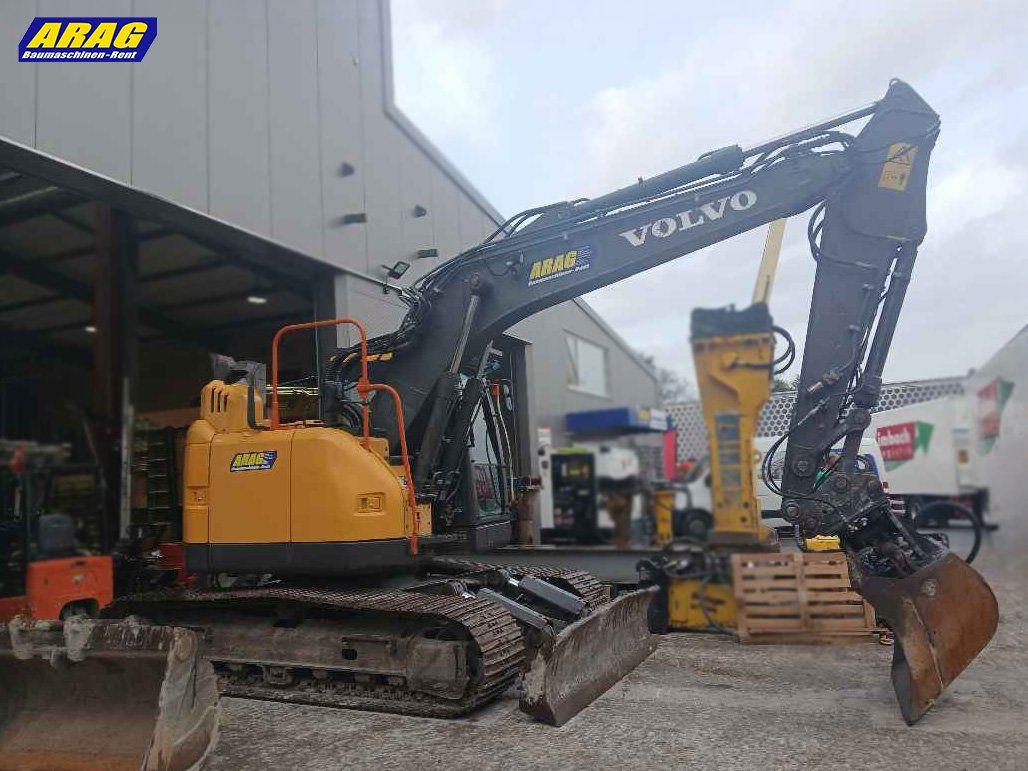 Volvo Excavateurs: Volvo ECR145 DL Bagger – D'occasion à Hasle LU par Arag08 3